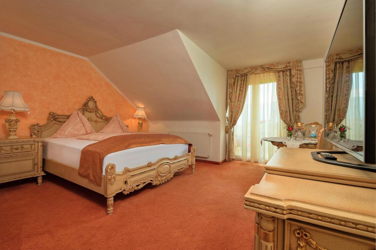 Hotel-Pension Melcher Дроболах ам Фаакерзее Екстериор снимка