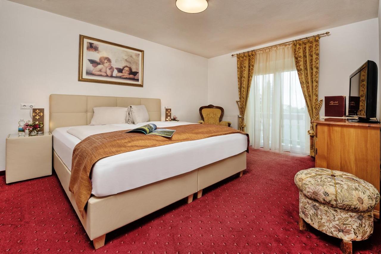 Hotel-Pension Melcher Дроболах ам Фаакерзее Екстериор снимка
