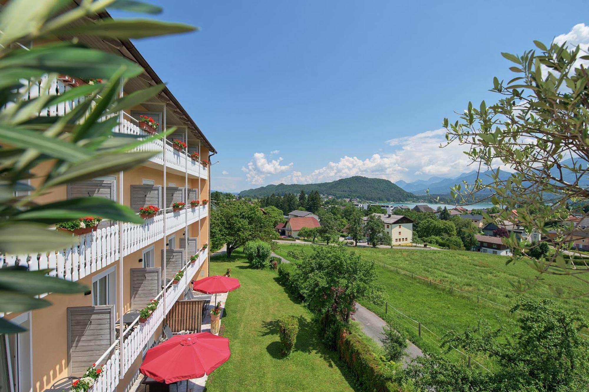 Hotel-Pension Melcher Дроболах ам Фаакерзее Екстериор снимка