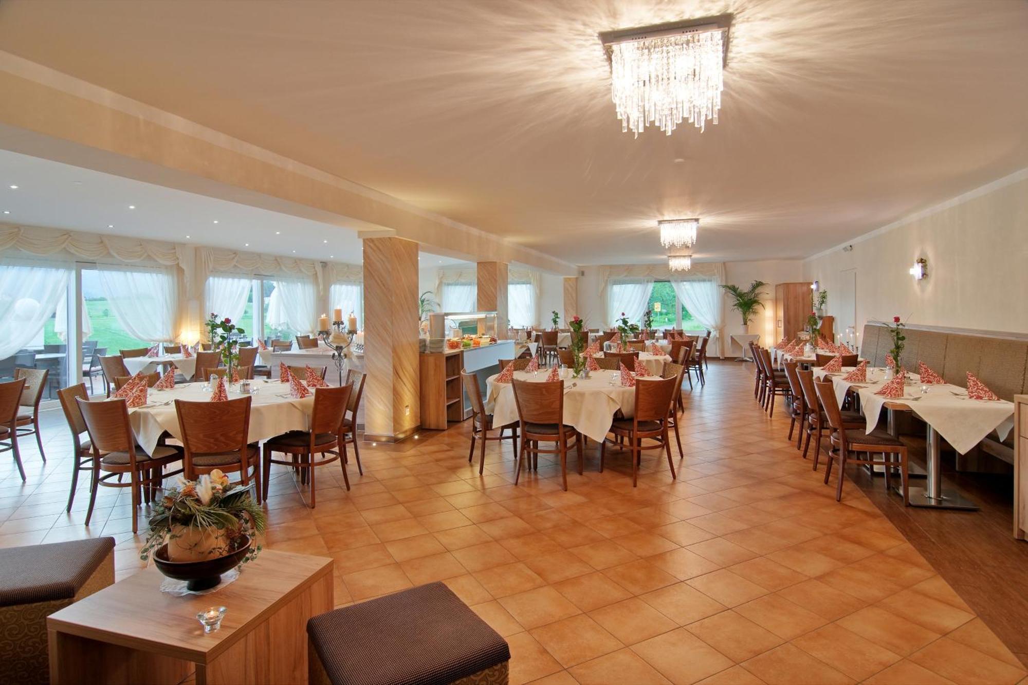 Hotel-Pension Melcher Дроболах ам Фаакерзее Екстериор снимка