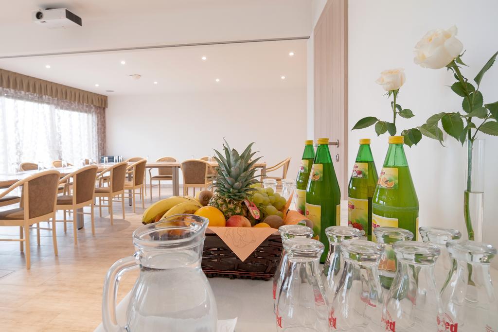 Hotel-Pension Melcher Дроболах ам Фаакерзее Екстериор снимка